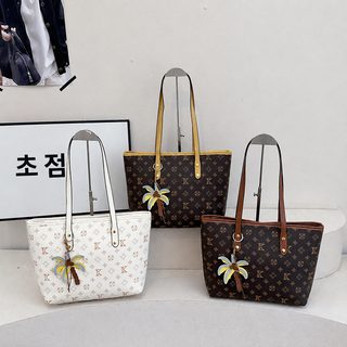 크로스보더 프린트 토트백 여성 2026 신형 bags 대용량 알파벳 고급 질감 백합