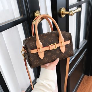 고급감 핸드백 베개 보스턴 가방 2026 사치 신상 고급 숄더 크로스백 올드 플