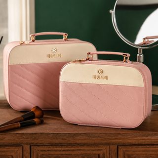 도매 화장함 왕홍 대용량 ins풍 화장품 수납함 여성 휴대용 다기능 휴대용