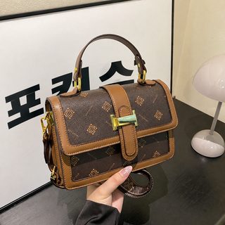 여성 레터링 미니 사각 토트백 PU 숄더백 크로스백 데일리 가방