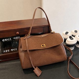 여성 대용량 토트백 스웨이드풍 PU 가방 출퇴근 숄더 크로스백 2025 겨울 신