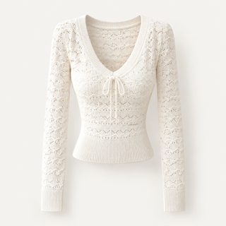 멋스럽고 멋스러운 올가을 한국계 분위기의 가볍고 친숙한 상의를 입고 여