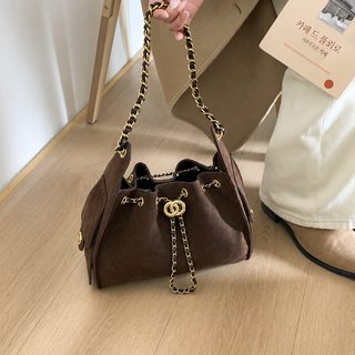 샤넬풍 여성 호보백 퀼팅 체인 버킷백 복조리 숄더 크로스백 무광 PU 가방