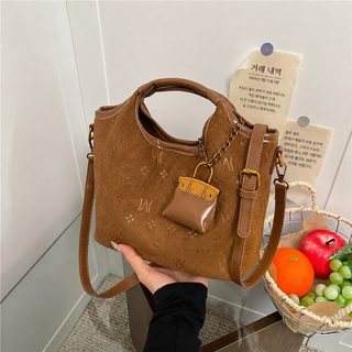 빈티지 스웨이드 패션 가방 크로스백 여성 신상 겨울 대용량 심플 캐주얼