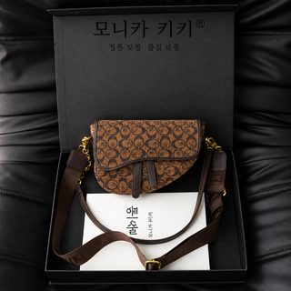 모니카치치 신상 가방 여성 캐주얼 크로스 숄더 겨드랑이 가방 대기 안장