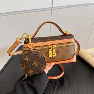 여성 PU 프린트 버킷백 2026 봄 신상 중형 숄더 크로스백 데일리 가방