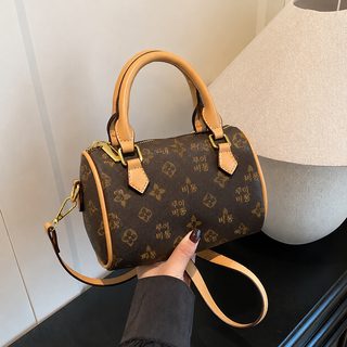 여성 미니 보스턴백 2026 봄 신상 프린트 PU 숄더 크로스백 데일리 가방